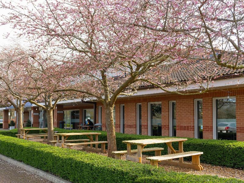 Novotel Milton Keynes - Genel