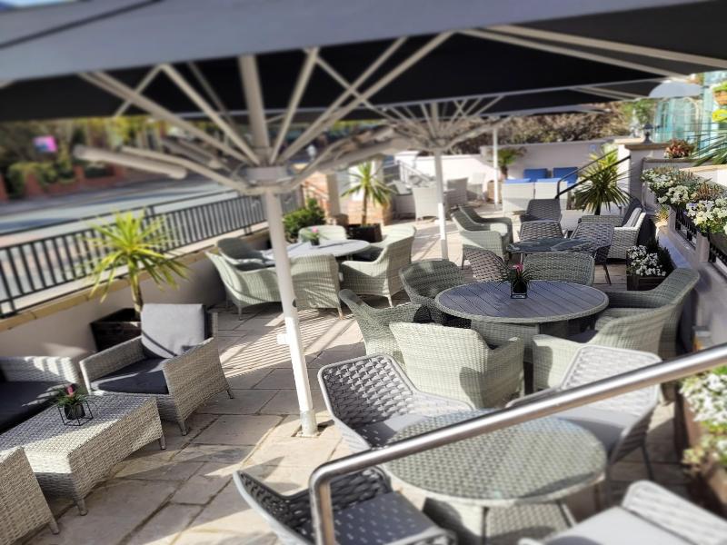 Caledonian - Bar