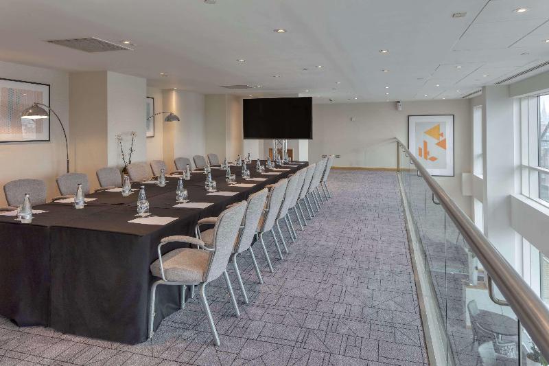 Hilton Newcastle Gateshead - Genel