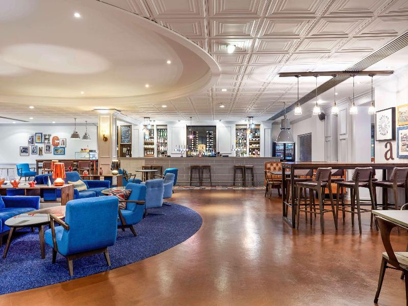 Novotel London Stansted Airport - Bar