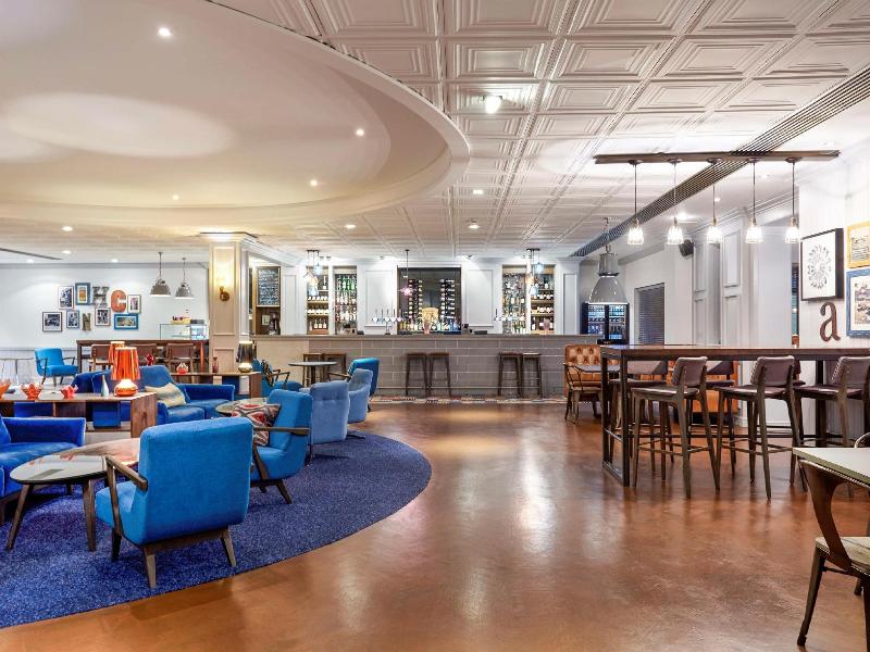 Novotel London Stansted Airport - Genel