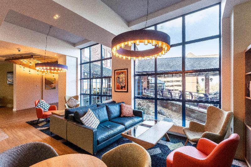 Holiday Inn London - Sutton - Bar