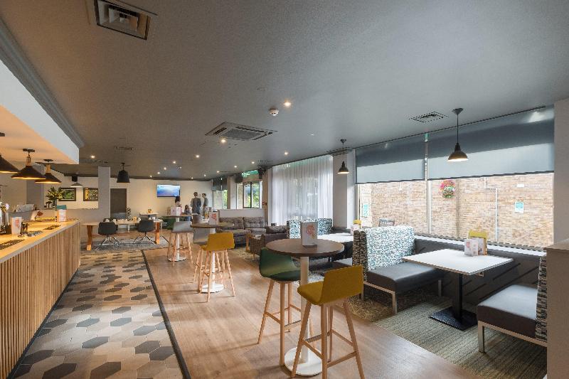 Holiday Inn Swindon - Bar