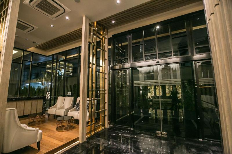 Arte Hotel - Lobi