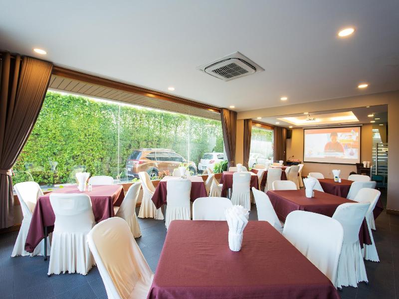 Romantic Khon Kaen Hotel - Restoran