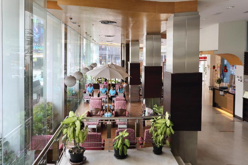Golden Crown Grand Hotel - Genel