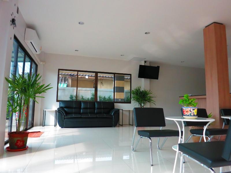 Wong Muang Place - Genel