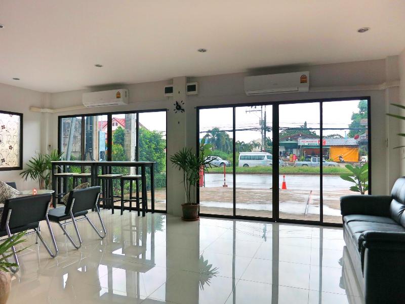 Wong Muang Place - Genel