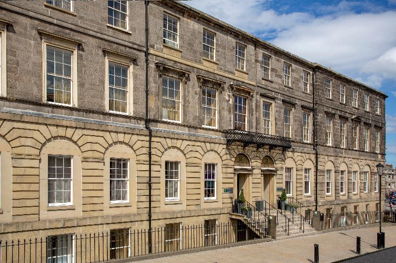 Holiday Inn Express - Edinburgh City Centre - Genel