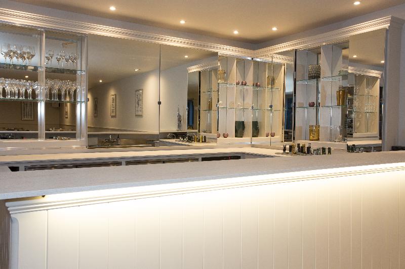 Dunalastair Hotel Suites - Bar