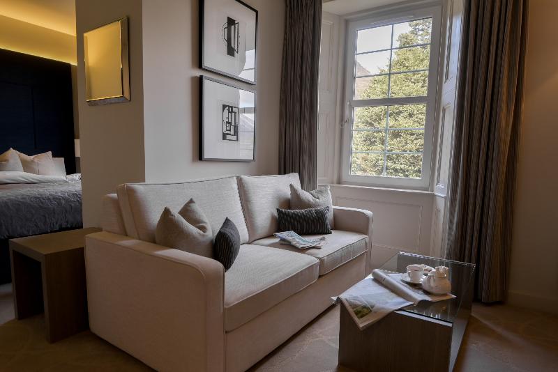 Dunalastair Hotel Suites - Oda