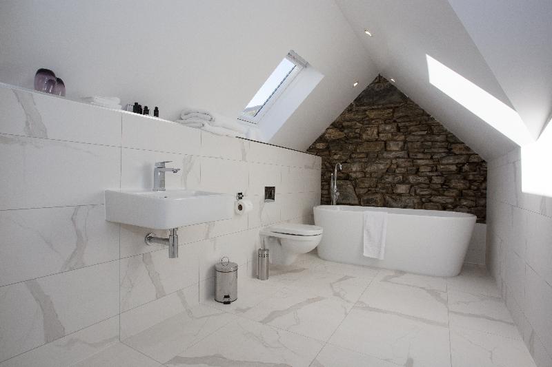 Dunalastair Hotel Suites - Oda