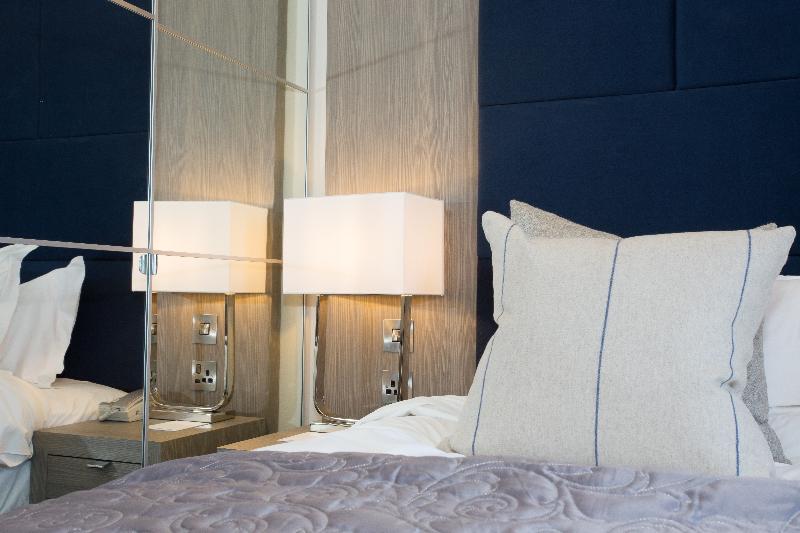 Dunalastair Hotel Suites - Oda