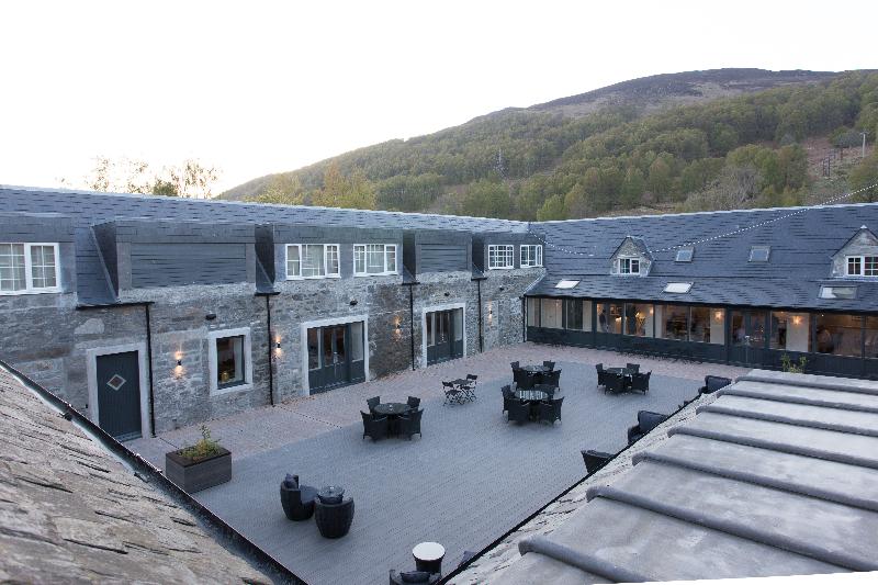 Dunalastair Hotel Suites - Teras