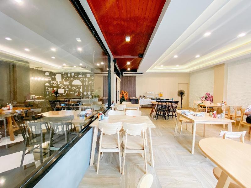 Irin Beach Cha-am - Restoran