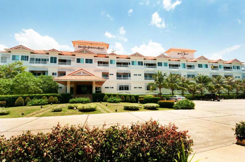 Hua Hin Condotel Resort By Taweeporn - Genel