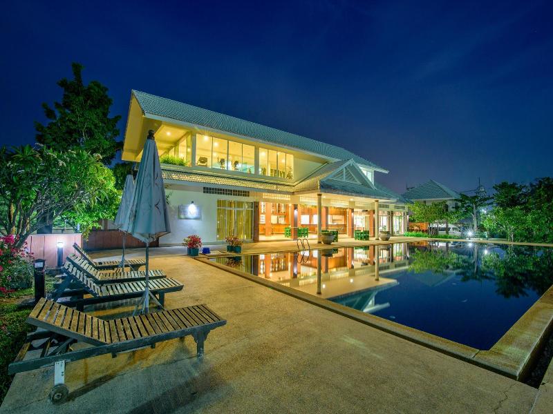 Hua Hin Condotel Resort By Taweeporn - Havuz
