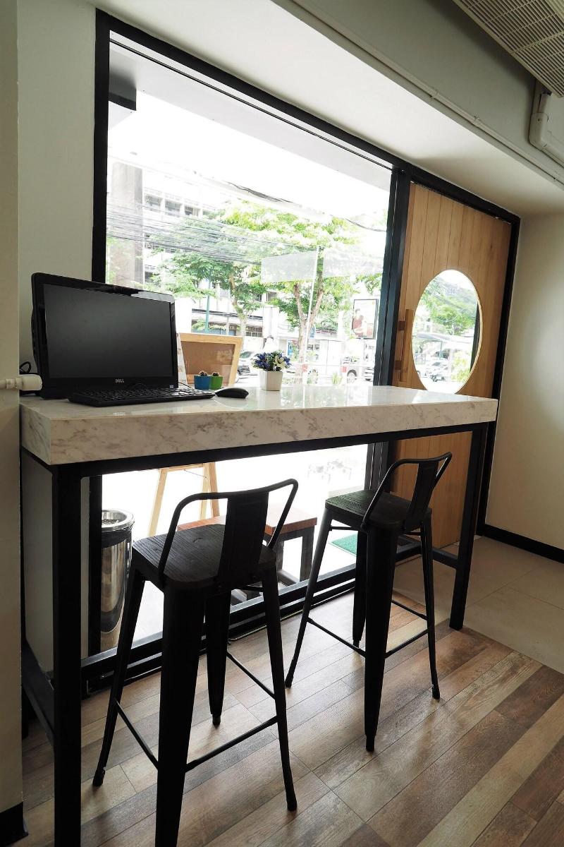 T Hostel Victory Monument - Lobi