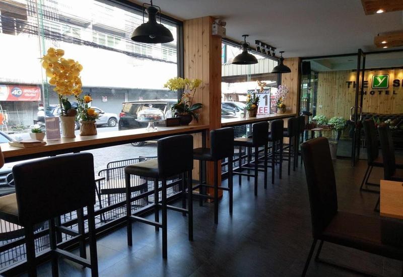 The Y Smart Hotel - Lobi