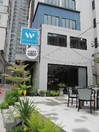 W Station fotoÄŸrafÄ±