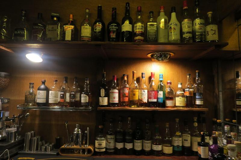 Inn at Lathones - Bar
