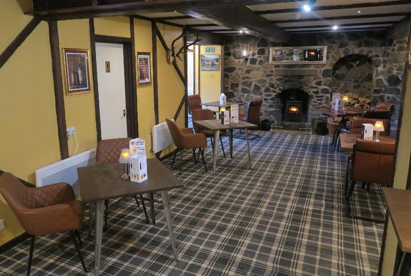 Inn at Lathones - Bar