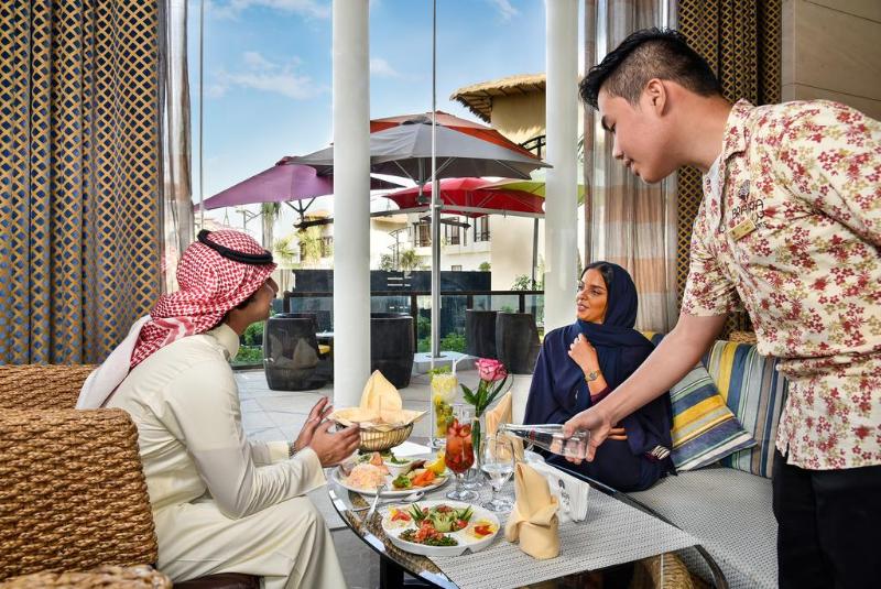 Braira Al Azizia Hotel & Resort - Restoran