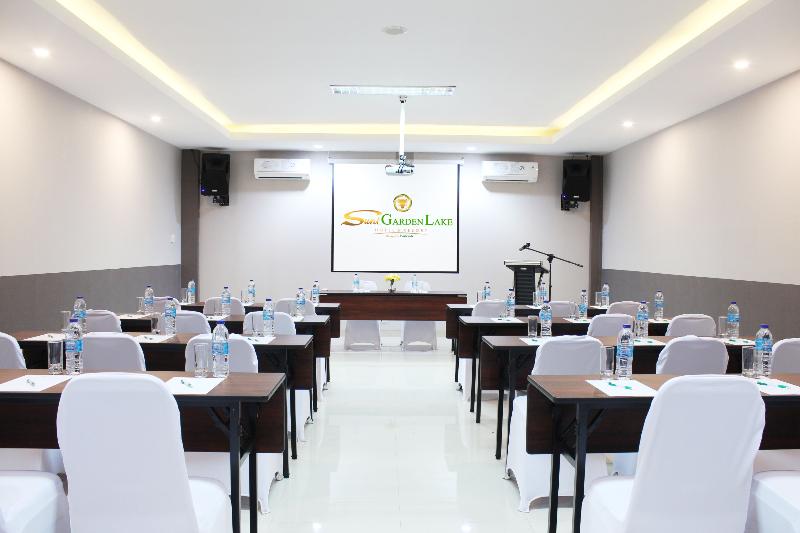 Suni Garden Lake Hotel And Resort - Toplantı