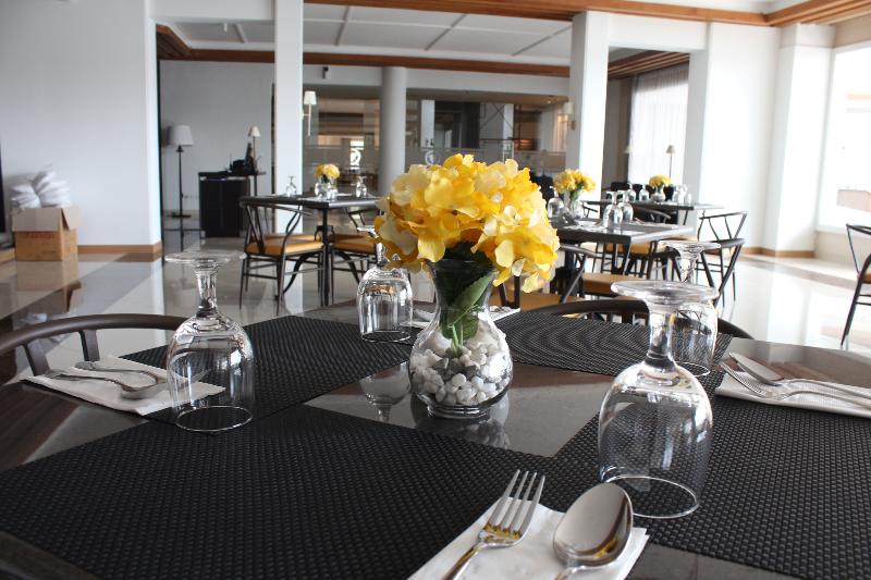 Suni Garden Lake Hotel And Resort - Restoran