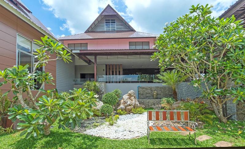Krabi Home Town Boutique - Teras