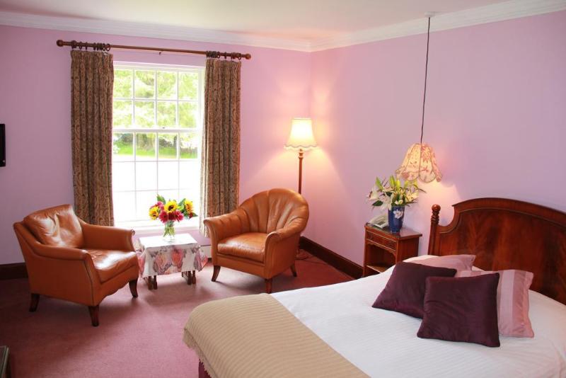 Knipoch House Hotel - Genel