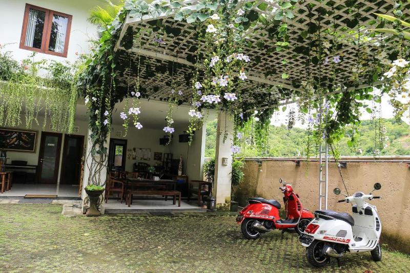 Dewivilla Hotel - Genel