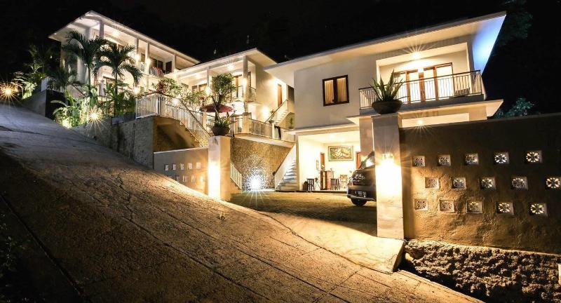 Dewivilla Hotel - Genel