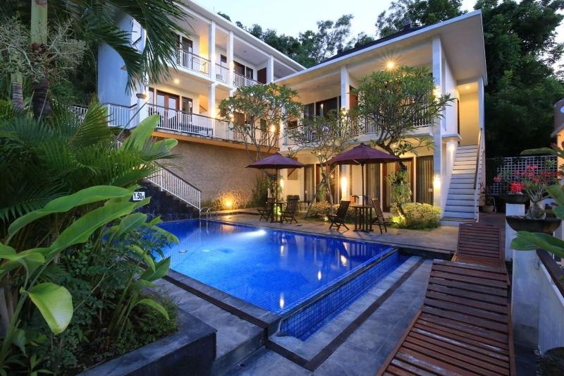 Dewivilla Hotel - Genel