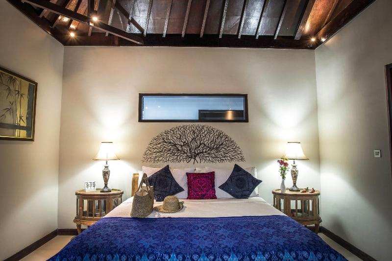 Solo Villas Retreat - Oda