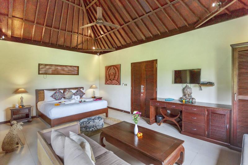 Solo Villas Retreat - Oda