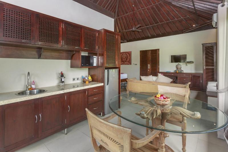 Solo Villas Retreat - Oda