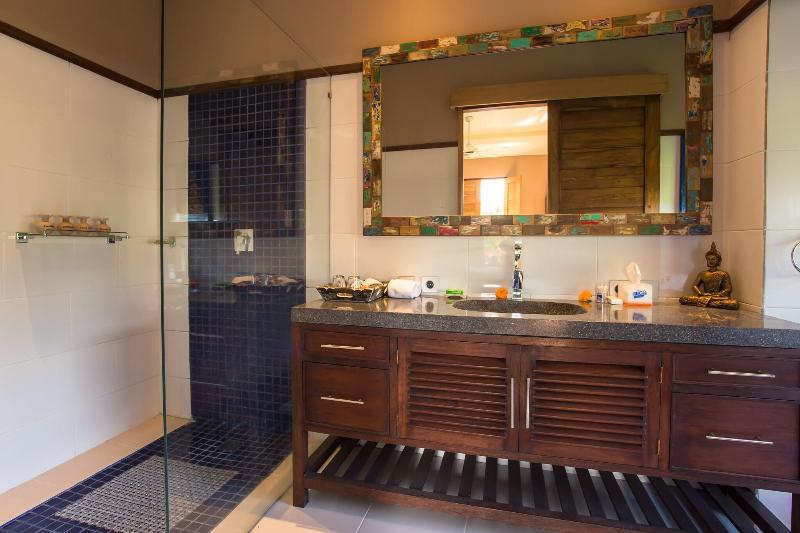 Solo Villas Retreat - Oda