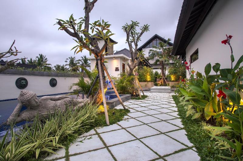 Solo Villas Retreat - Teras