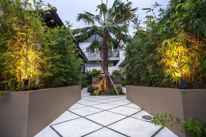Solo Villas Retreat - Teras