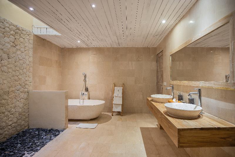 La Berceuse Resort and Villa Nusa Dua by Taritiya - Oda
