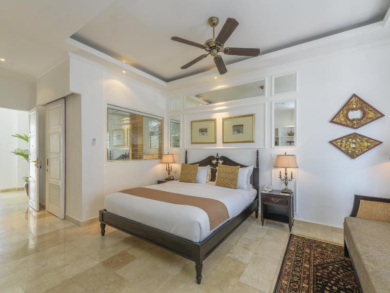 The Colony Hotel Seminyak - Genel