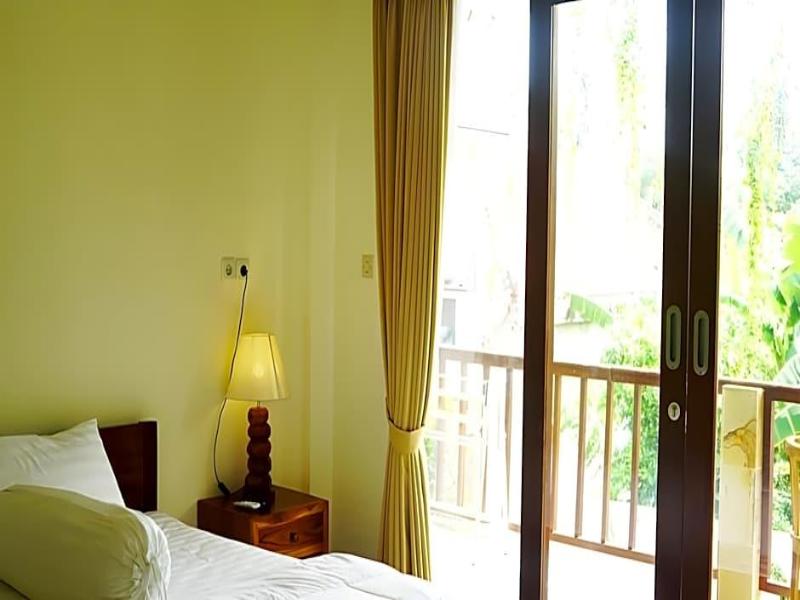 Sari Nusa Inn - Genel