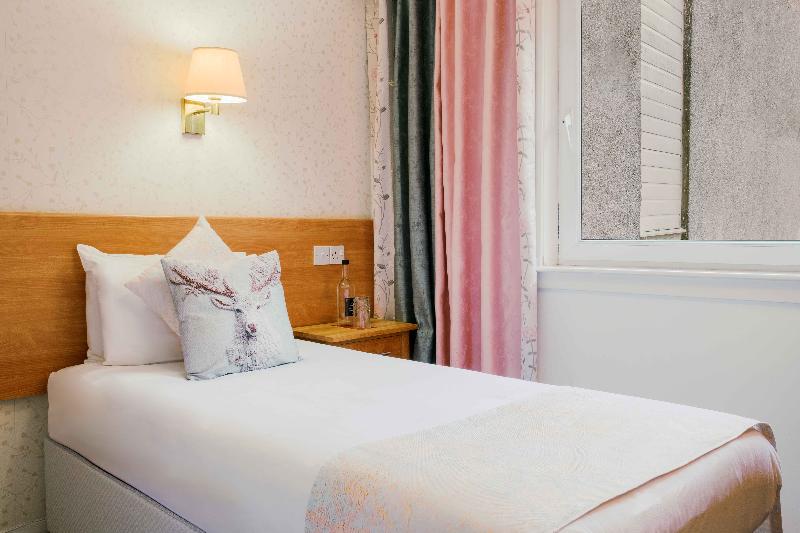 Muthu Queens Hotel - Oda
