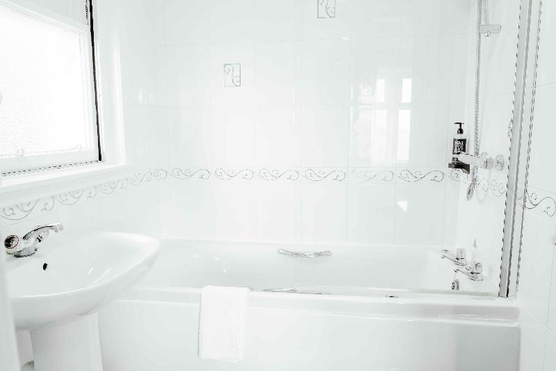 Muthu Queens Hotel - Oda