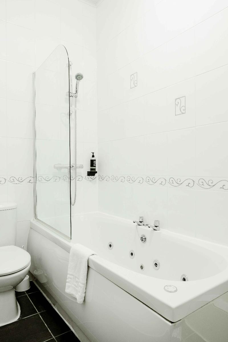 Muthu Queens Hotel - Oda