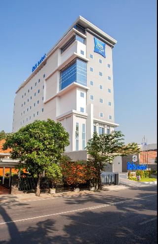 Ibis Budget Surabaya Diponegoro fotoÄŸrafÄ±