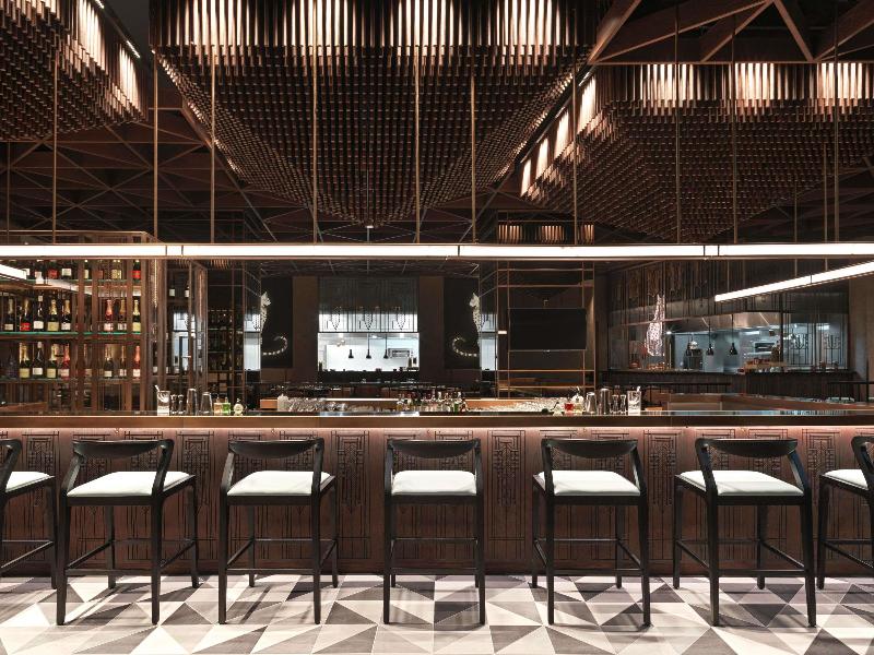 Sofitel Dubai The Obelisk - Bar