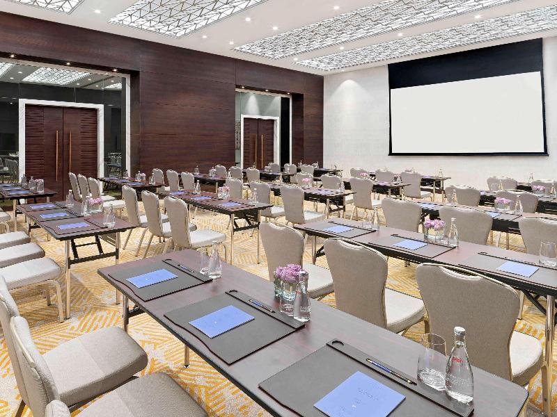 Sofitel Dubai The Obelisk - Toplantı