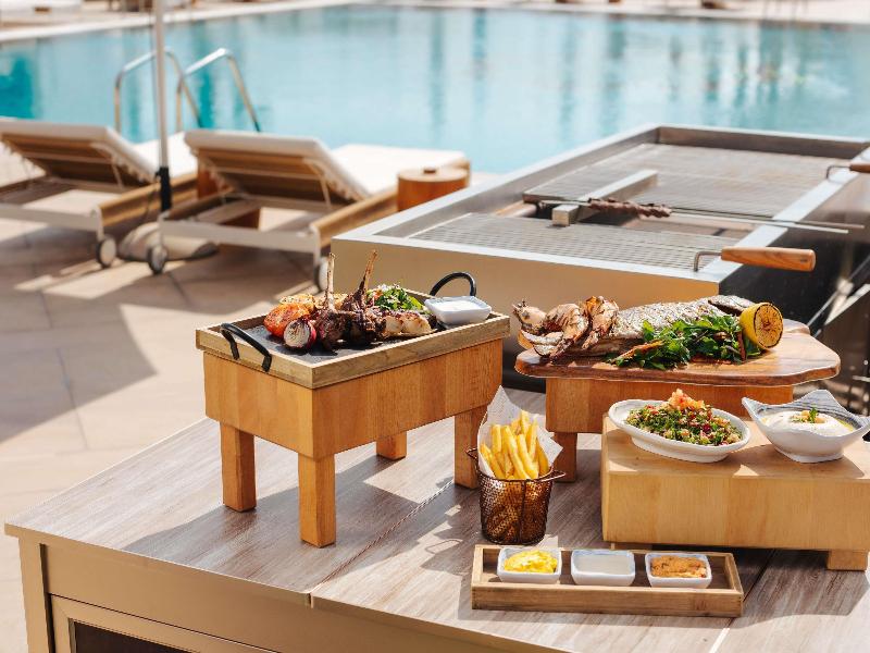 Sofitel Dubai The Obelisk - Restoran